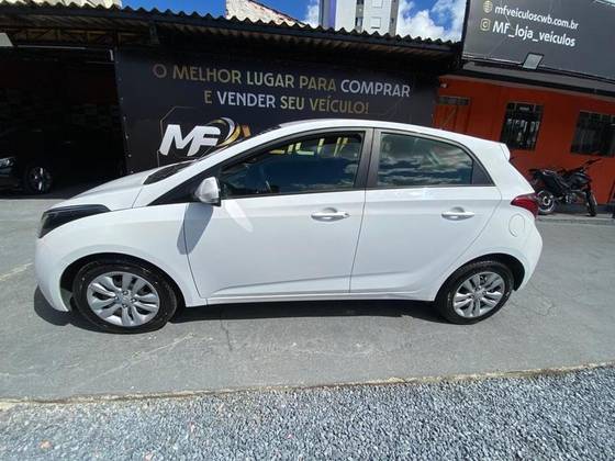 HYUNDAI HB20 1.0 COMFORT 12V FLEX 4P MANUAL